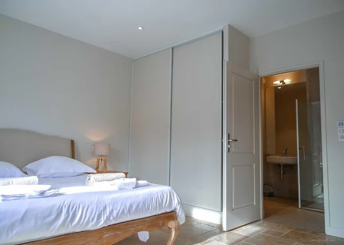 Vila La Durantie - Avec Piscine *