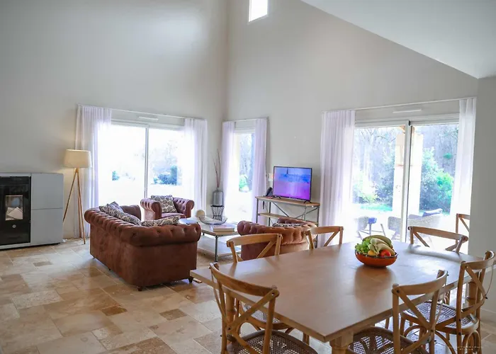 Vila La Durantie - Avec Piscine *